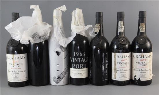 Four bottles of Grahams 1977 Vintage Port and three bottles of 1963 Vintage Port (Gonzalez, Byass).